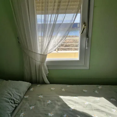 فيلة Family-friendly 3br 50m To Quiet & Spacious In