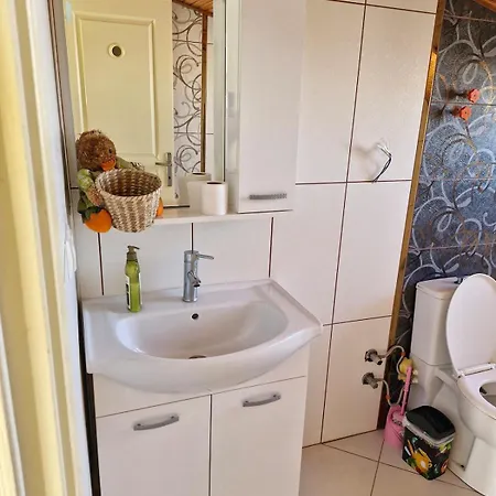 Family-friendly 3br 50m To Quiet & Spacious In * Ayvalı